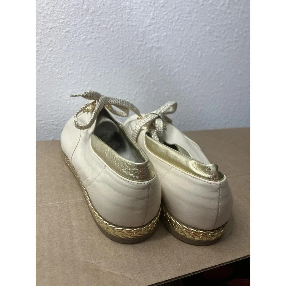 Vtg 1980s‎ Bally Jallut Ivory Leather Gold Floral Rivet Oxfords Flats Shoes 10